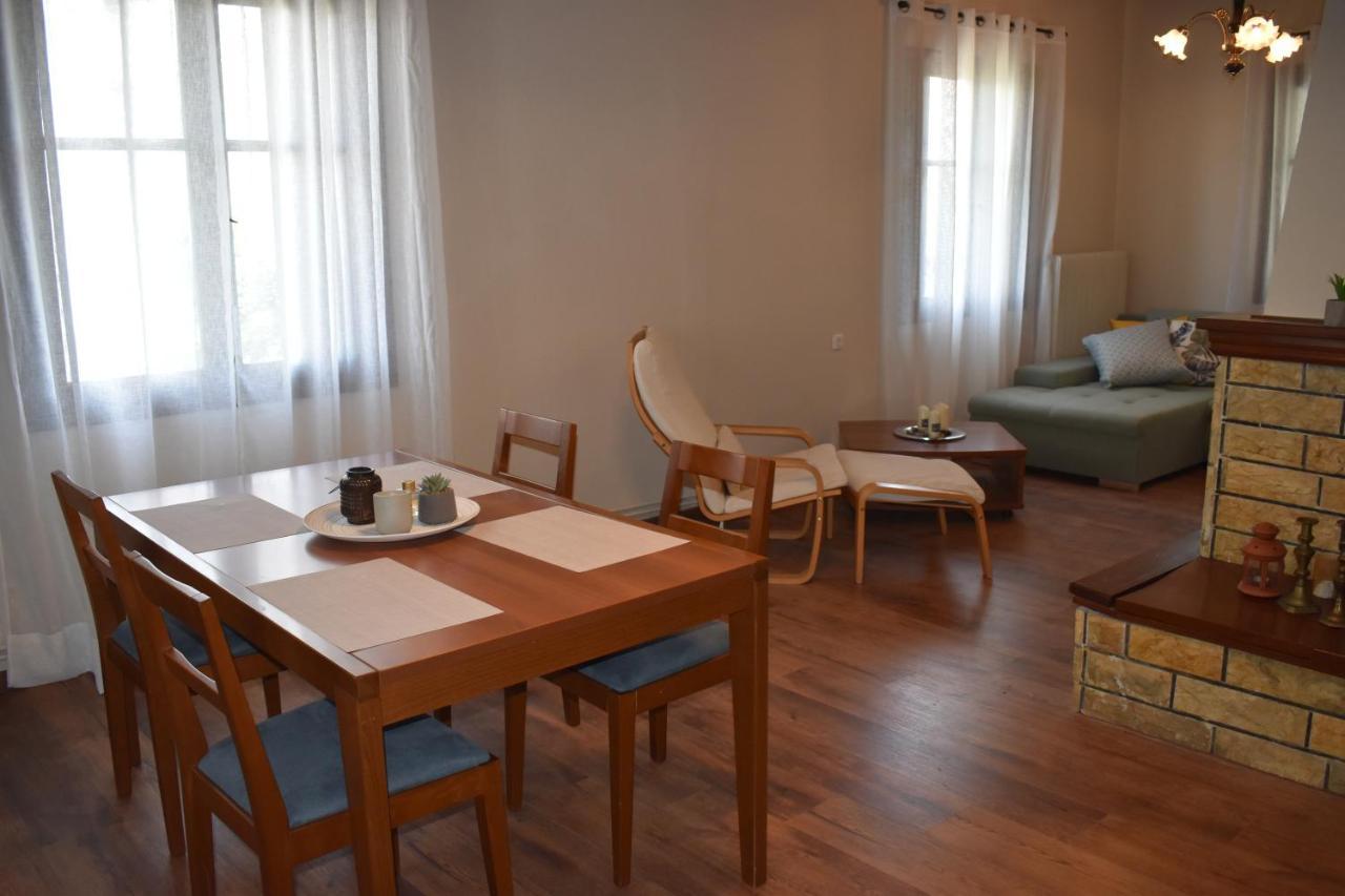 הוילה Néa Ankhíalos Betty'S Garden House מראה חיצוני תמונה