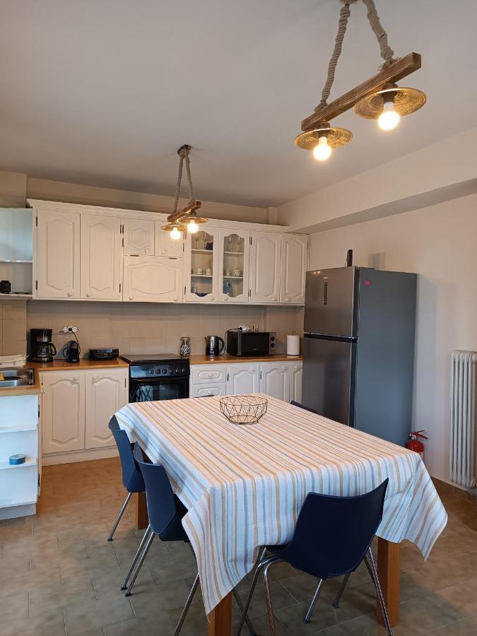 הוילה Néa Ankhíalos Betty'S Garden House מראה חיצוני תמונה